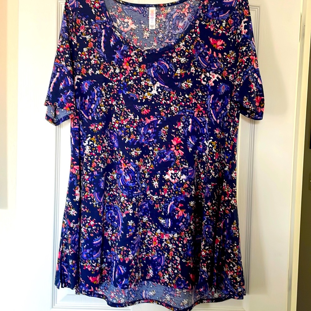 LuLaRoe tunic